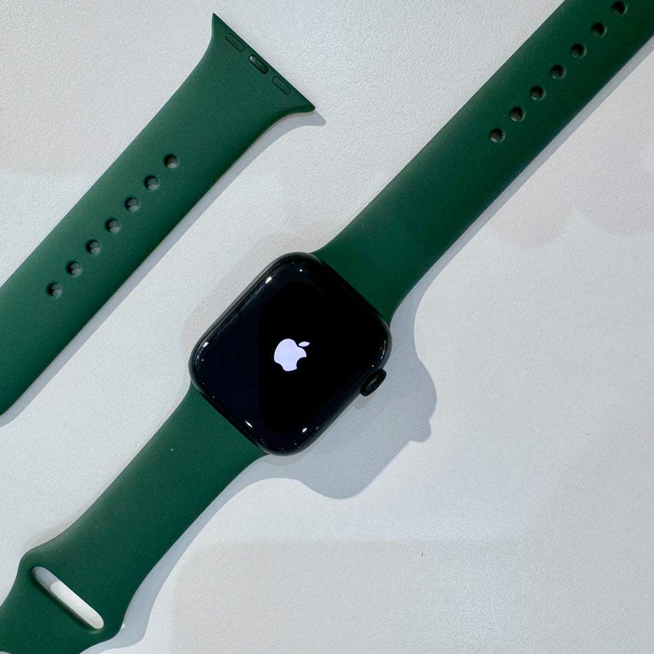 Apple Watch Series 7 (41mm, Green Aluminium with Clover Sports Band, GPS & Cellular) - Pre Owned / 3 Month Warranty - Mac Shack