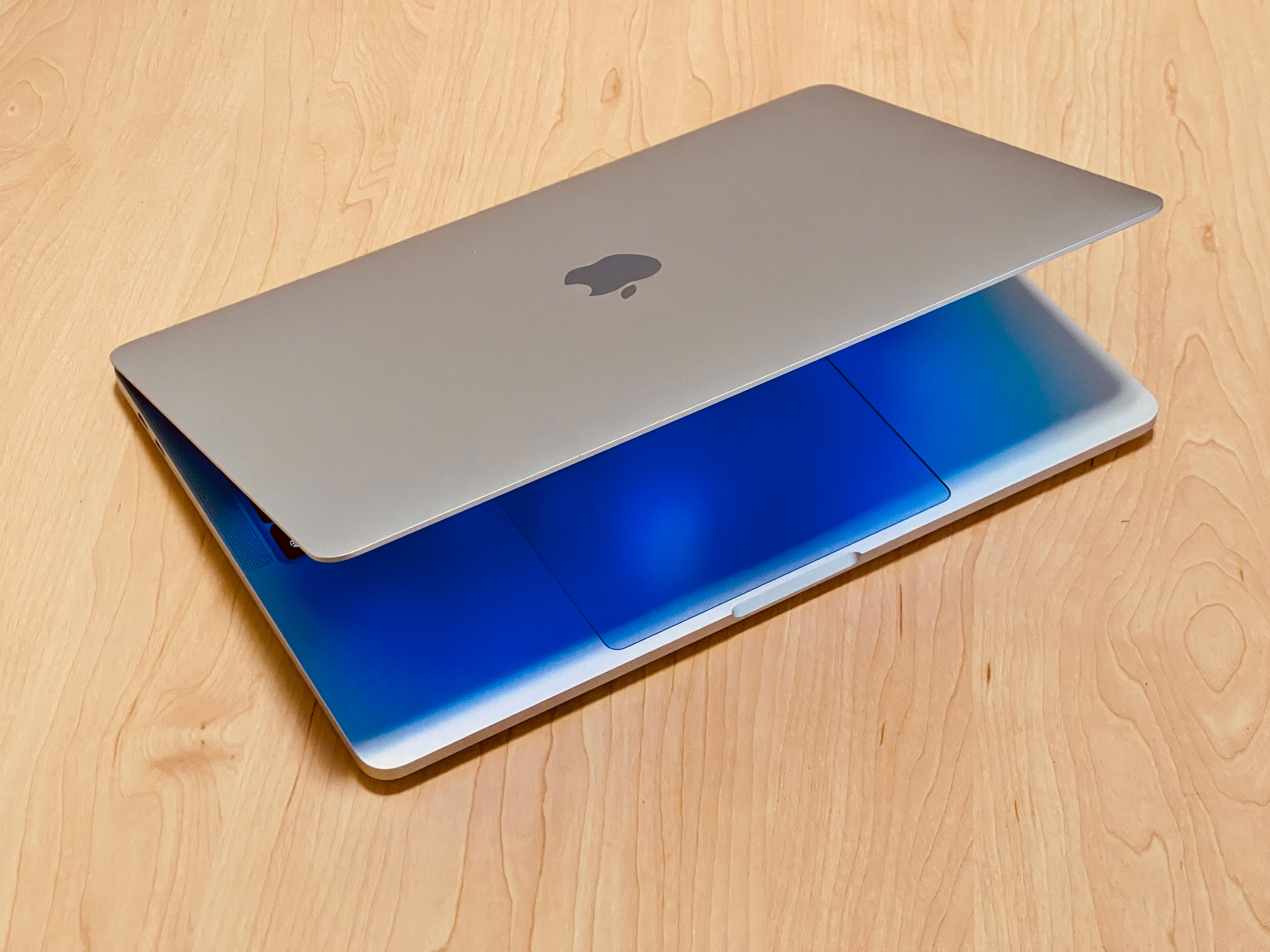 2020 Apple MacBook Pro 13-inch M1 8-Core CPU, 8-Core GPU (Touch Bar, 8GB Unified RAM, 512GB, Silver) - Pre Owned / 3 Month Warranty - Mac Shack