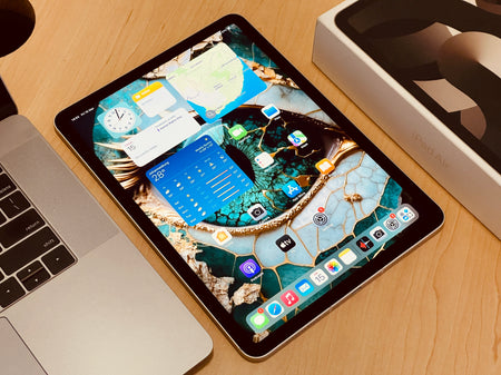 2022 10.9-inch Apple iPad Air 5th Gen M1 (256GB, Wifi & Cellular, Starlight) - Pre Owned / 3 Month Warranty - Mac Shack