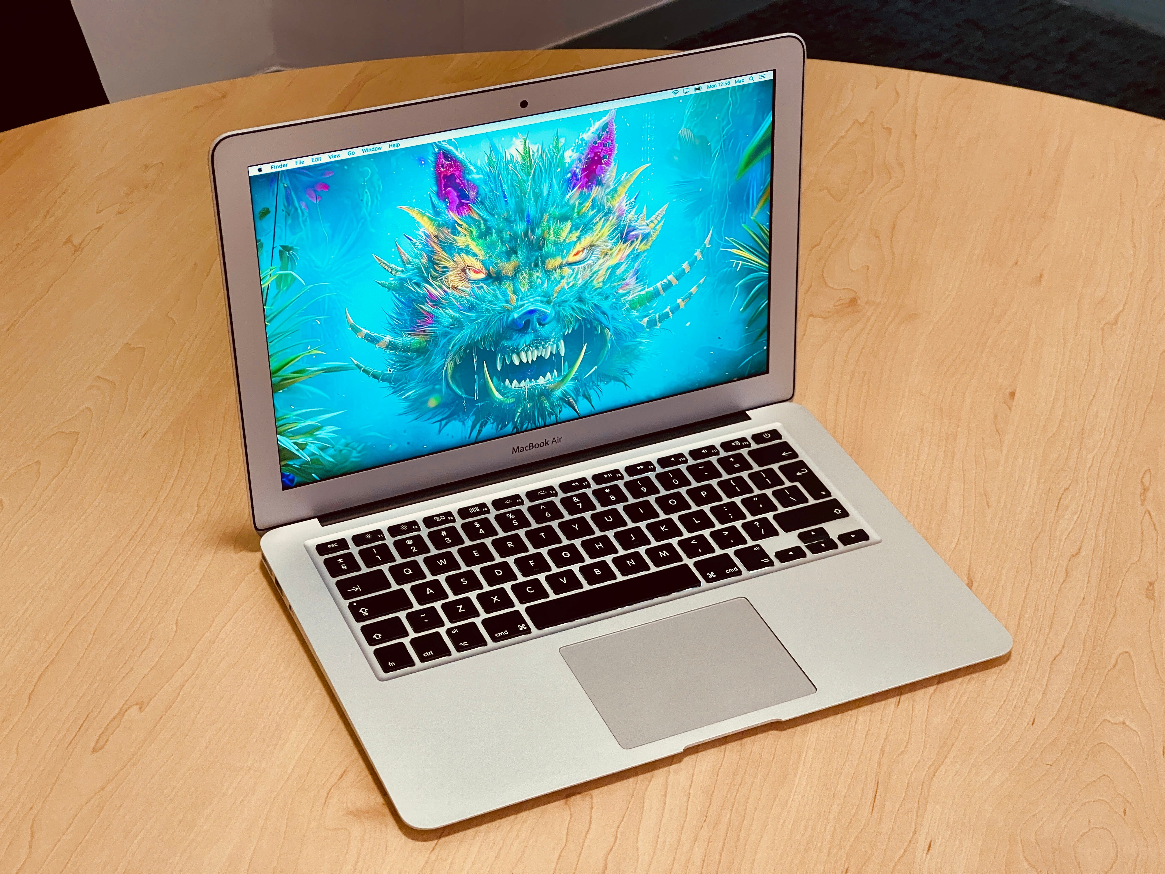 Apple MacBook Air 13-inch 1.3GHz Dual-Core i5 (4GB RAM, 128GB SSD, Silver) - Pre Owned / 3 Month Warranty - Mac Shack