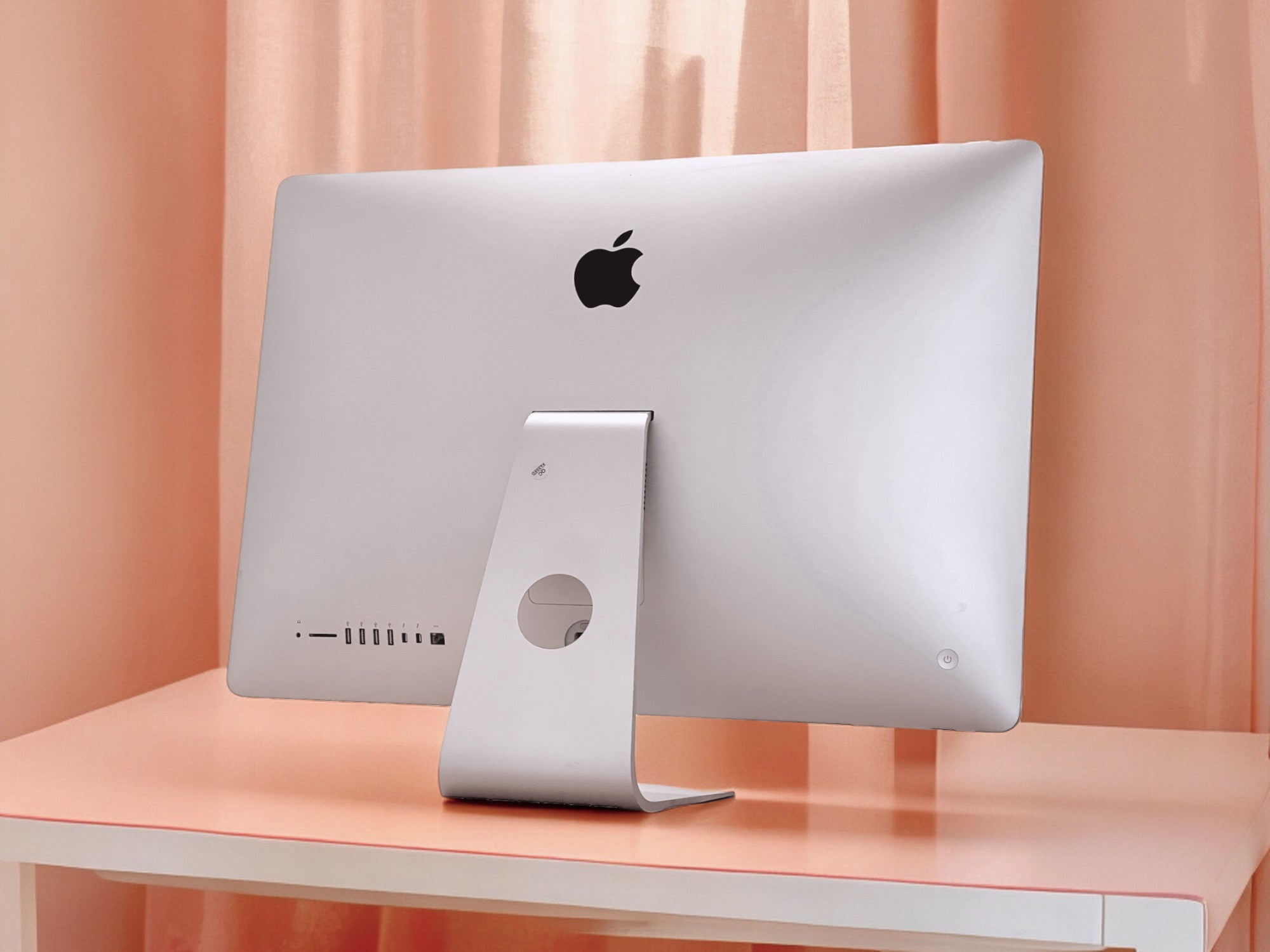 Apple iMac 21.5インチ（4K）16G 1TB クアッドコアi7 iMac (Retina 4K, 21.5-inch, 2017) - Technical Specifications