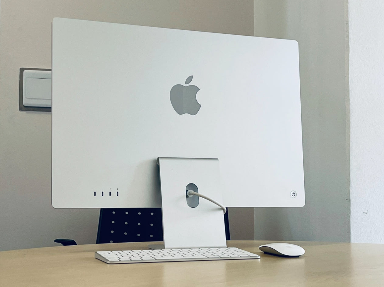 2021 Apple iMac 24-inch M1 8-Core CPU, 7-Core GPU (4.5K Retina, 8GB Unified RAM, 256GB, Silver) - Pre Owned / 3 Month Warranty - Mac Shack