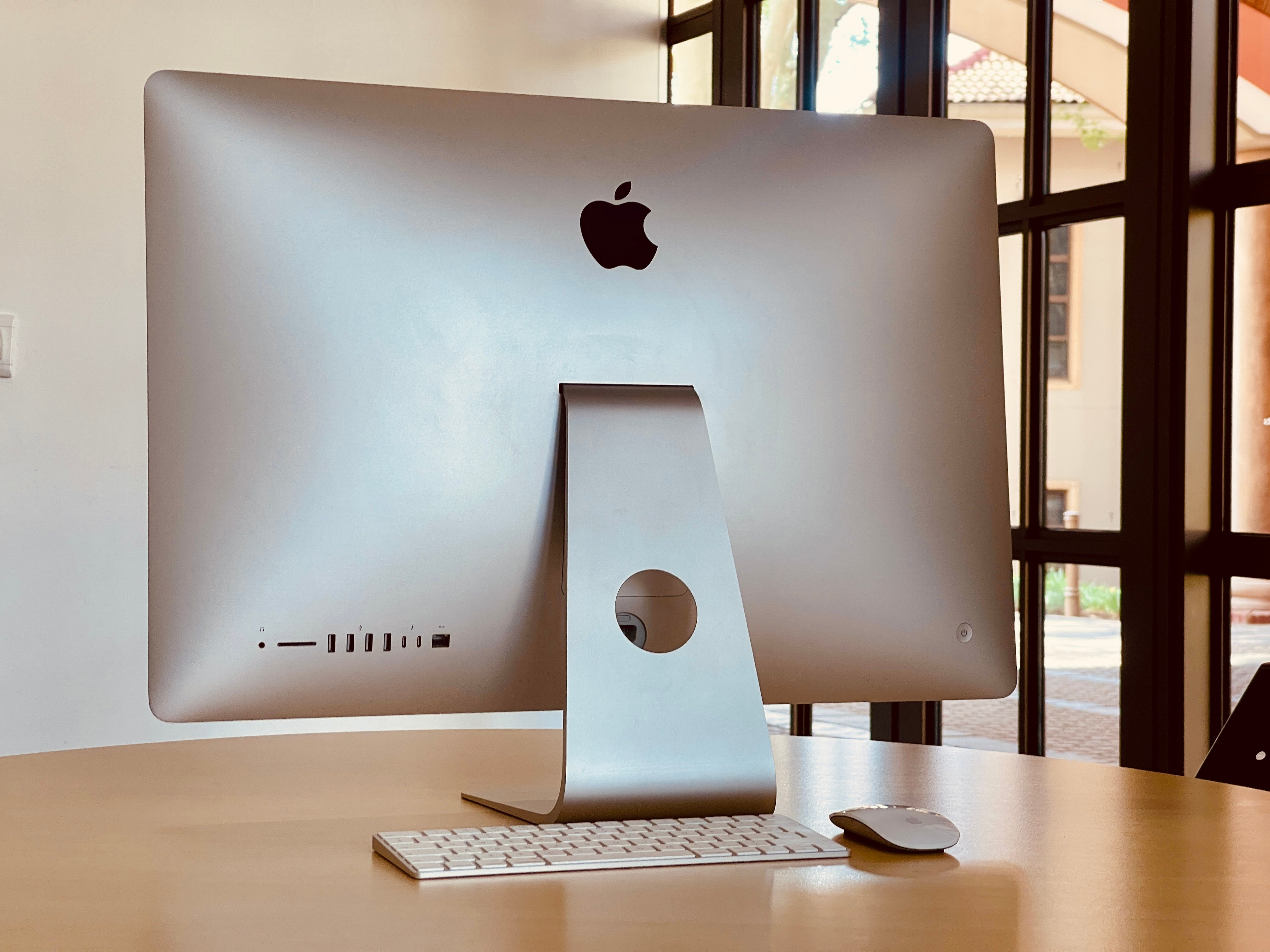 Custom Build Apple iMac 27-inch 4.2GHz Quad-Core i7 (5K Retina, 64GB RAM, 1TB SSD, Silver) - Pre Owned / 3 Month Warranty - Mac Shack