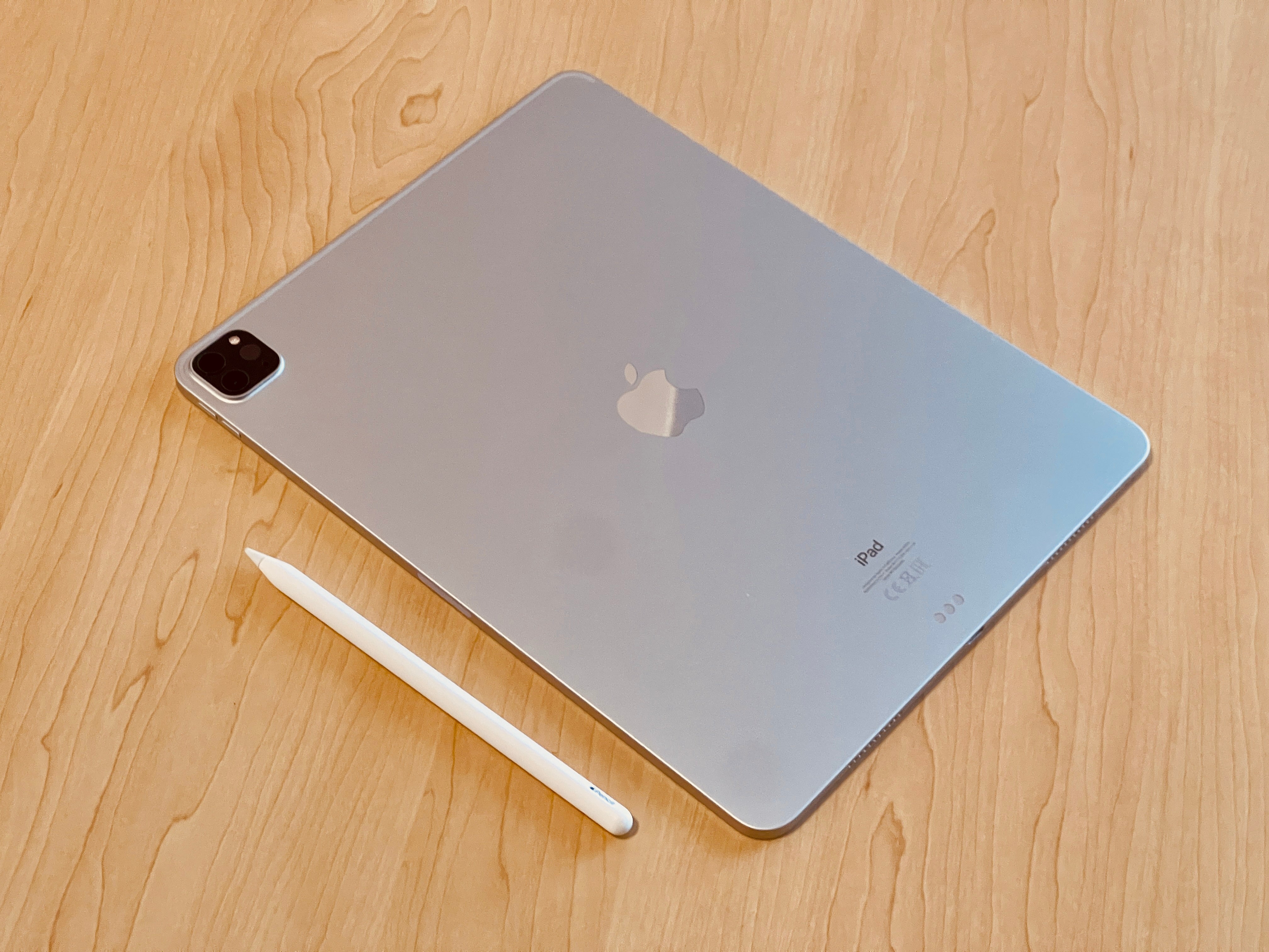 Combo Deal 2021 12.9-inch Apple iPad Pro 5th Gen M1 (512GB, Wifi, Silver) + Apple Pencil 2nd Gen + Apple Smart Folio - Pre Owned / 3 Month Warranty - Mac Shack