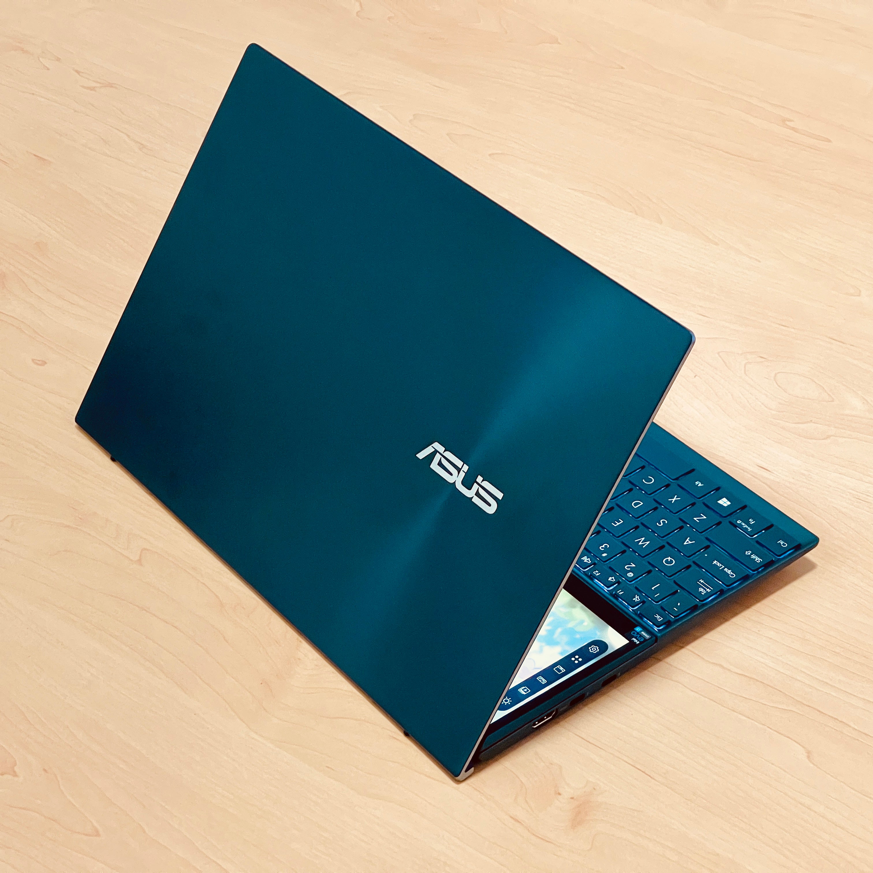 Asus ZenBook Duo 14-inch 2.9GHz Quad-Core i7-1195G7 (Dual Touch Screen, 16GB RAM, 1TB SSD,  Celestial Blue) - Pre Owned / 3 Month Warranty - Mac Shack