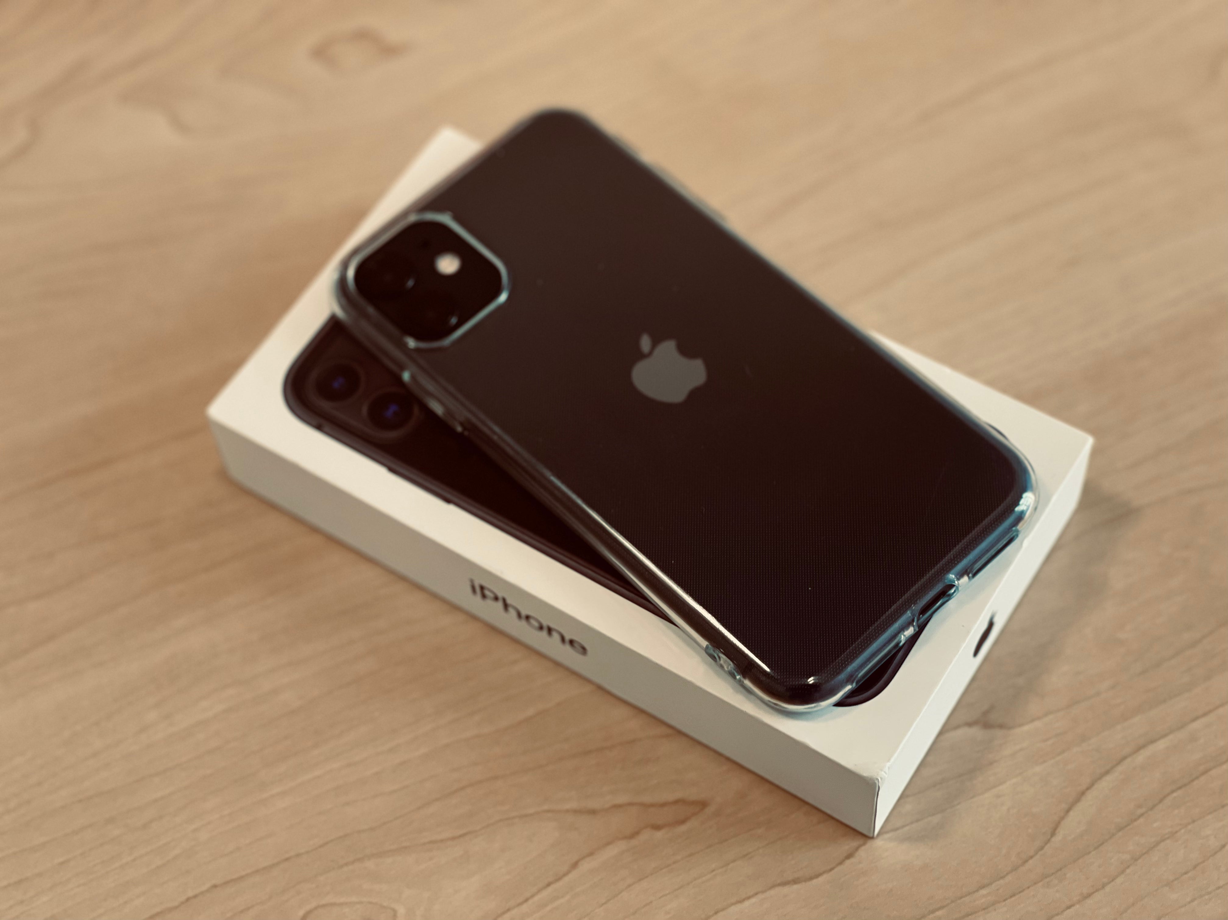 Apple iPhone 11 (64GB, Black) - Pre Owned / 3 Month Warranty – Mac Shack