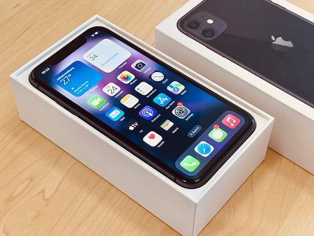 Apple iPhone 11 (64GB, Black) - Pre Owned / 3 Month Warranty – Mac Shack | Smartphones & Zubehör