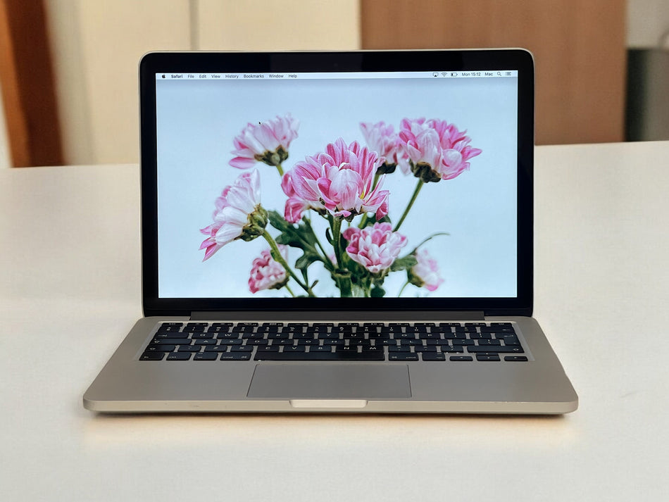 Custom Build Apple MacBook Pro 13-inch 3.0GHz Dual-Core i7 (Retina, 16GB RAM, 512GB SSD, Silver) - Pre Owned / 3 Month Warranty