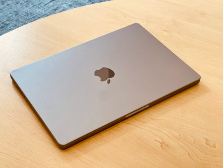  Apple 2023 MacBook Pro Laptop M2 Pro chip with 10‑core CPU and  16‑core GPU: 14.2-inch Liquid Retina XDR Display, 16GB Unified Memory,  512GB SSD Storage. Works with iPhone/iPad; Space Gray 