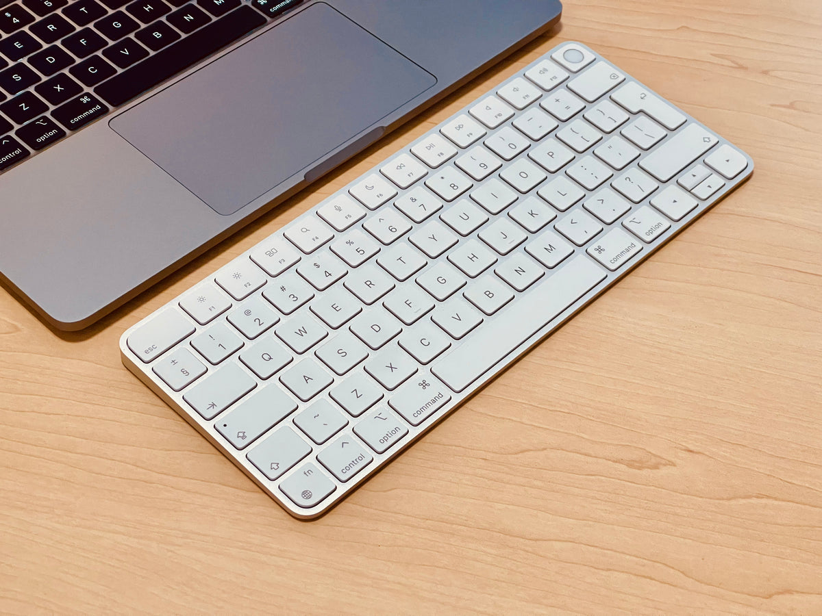 Apple Magic Keyboard with Touch ID for Mac models with Apple Silicon - International English - Pre Owned / 3 Month Warranty - Mac Shack