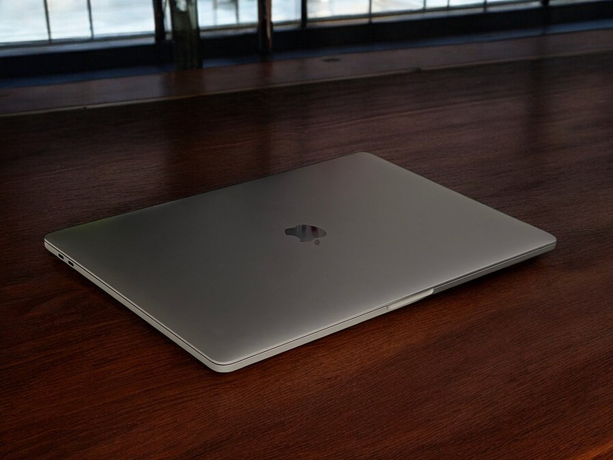 Apple MacBook Pro 15-inch 2.9GHz Quad-Core i7 (Touch Bar, 16GB RAM, 512GB SSD, Space Gray) - Pre Owned / 3 Month Warranty - Mac Shack