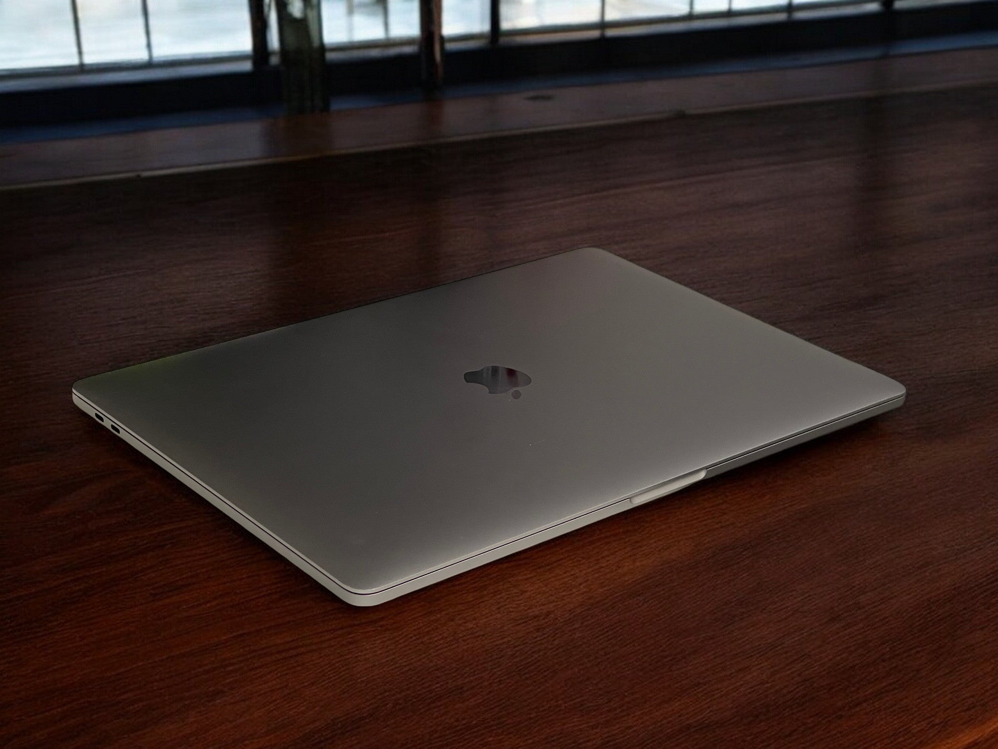 Apple MacBook Pro 15-inch 2.9GHz Quad-Core i7 (Touch Bar, 16GB RAM, 512GB SSD, Space Gray) - Pre Owned / 3 Month Warranty - Mac Shack