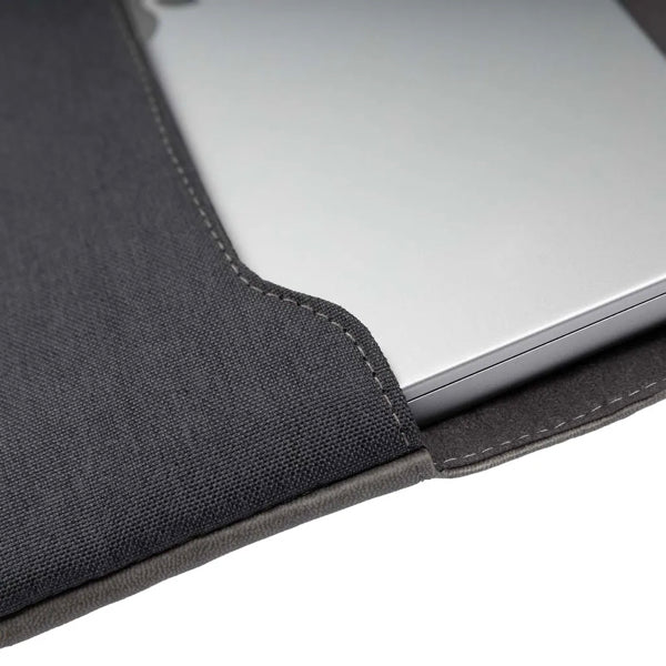 SwitchEasy MagSleeve For MacBook 15" & 16" Laptops - Black - Mac Shack